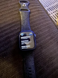 Apple Watch Series 7 [GPS 41mm] Smartwatch mit blauem Aluminiumgehäuse - Bild 1 von 4
