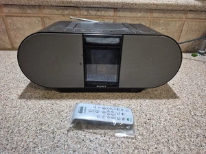 Sony ZS-S4iP Ghettoblaster CD-RW Wiedergabe AM/FM Radio iPod Dock funktioniert einwandfrei! *lesen* - Bild 1 von 11