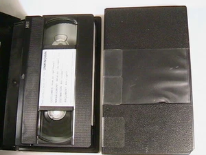 [t31,32] 2 VHS TAPES *SCARCE* THE CHALLENGE OF THE UNKNOWN by Phillips Petroleum - Picture 1 of 1