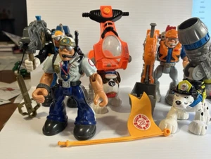 Fisher Price Rescue Heros Policeman Dogs Construction LOT of 5 1998-2003 - Picture 1 of 5