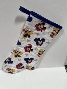 Disney Oversized Oven Mitt - Picture 1 of 3