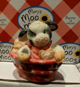 NOS Collectable Mary's Moo Moos Mini Cow Pail With Cookies - Picture 1 of 3