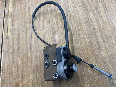 Ford Falcon AU S1 Cruise Control Actuator Unit XR2F-9C734-AA - image 1 of 4