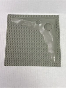 Vintage LEGO Gray Raised MOON SPACE CRATER Baseplate 32x32 10"x10" - Picture 1 of 7