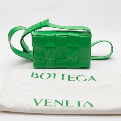 Mini bolso mensajero de cuero Bottega Veneta Cassette Foto 1 de 4