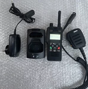 SEPURA STP8240 PORTABLE 407-473MHZ TETRA Portable 2-Way Handheld Radio - Foto 1 di 8