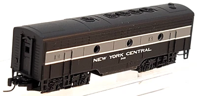 MTL Z 980 12 030 F7B New York Central Non-Powered B-Unit Loco #2421 (Tested) NIB - Image 1 of 4