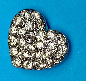 Celar Rhinestone covered heart shaped 18mm Ginger Snap Magnolia And Vine - Picture 1 of 8