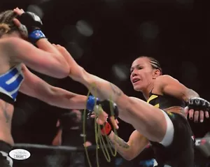 Foto Cris Cyborg Firmata 8x10 UFC Fighter JSA COA Autografo Cristiane Justino - Foto 1 di 2
