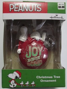 Snoopy Christmas Figurine Peanuts Decoration Ornament Hallmark Joy to the World - Picture 1 of 2