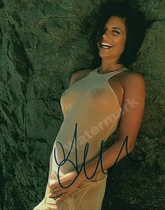 Tiffani Amber Thiessen Autographed Signed Photo (Saved by the Bell) - Picture 1 of 1