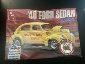AMT 1940 Ford Sedan Gasser 1/25 scale Plastic Model Kit - Picture 1 of 6