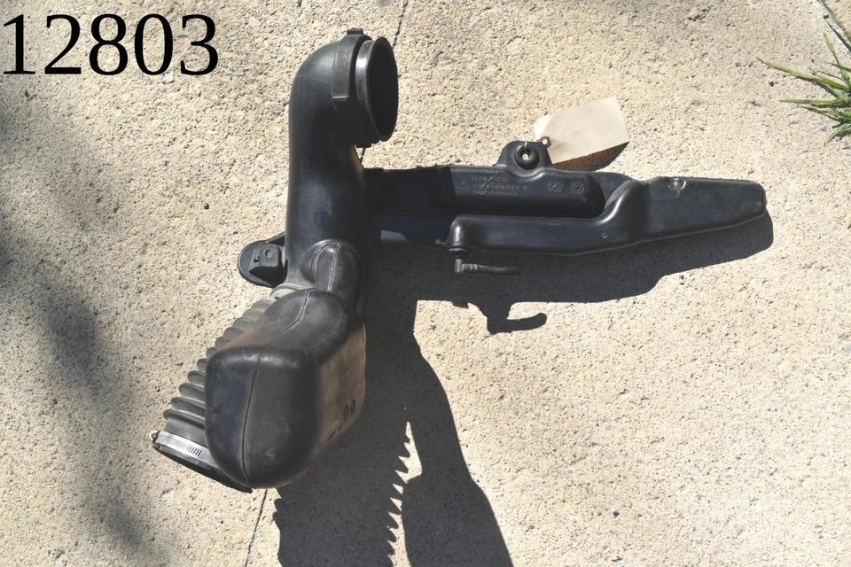 2007 2013 GMC Yukon Chevy Tahoe 6.2 V8 Air Intake 07 08 09 10 11 12 13 - Image 1 of 4