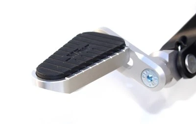 Kit de estriba ajustable MultiGrip para Yamaha XJ 600 S 1991 4BRB de MFW Foto 1 de 4