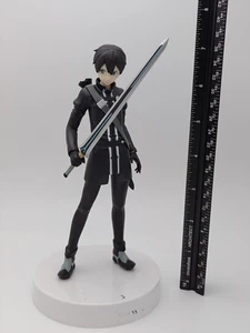 Sword Art Online Ordinal Scale Kirito DXF Figure Black Swordsman Banpresto Loose - Picture 1 of 5