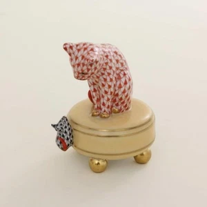 Herend Cat with Mouse Figurine Hand-Painted Porcelain Hungary - Picture 1 of 9