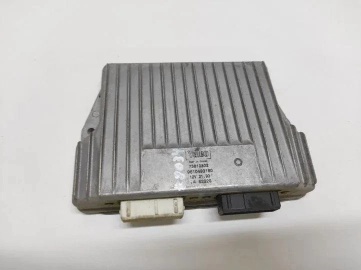 Centralina motore CITROËN XANTIA Break X2 ECU 9610493180 73810802 1.80 22716311 - Immagine 1 di 4