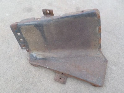 Original 1941 to 1946 Chevrolet Suburban Panel Truck 1/2 Ton Fender Hood Grille - Image 1 of 4