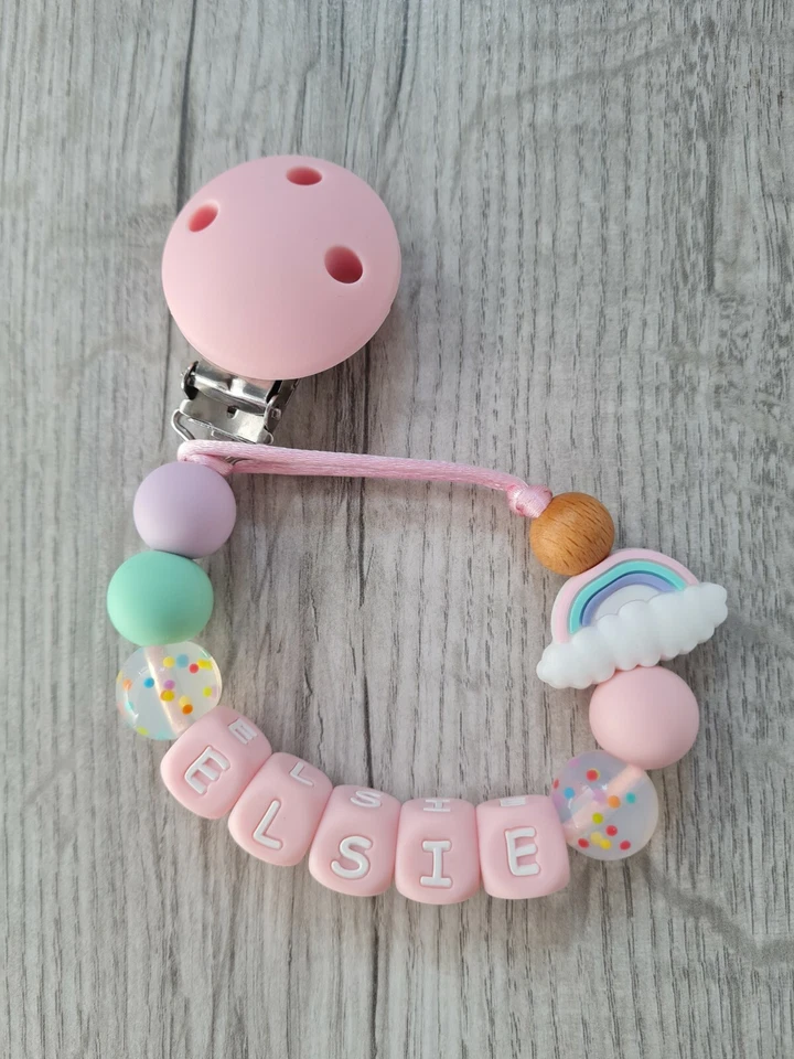 HANDMADE Personalisierter Regenbogen Silikon Baby Mädchen Scheinclip/Halter Schnuller Kette pink