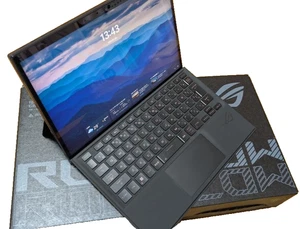 ASUS ROG Flow Z13 180 Hz SSD 512GB 16GB AMD GZ301VF-I9R2050 core i9 Windows11 - Picture 1 of 6