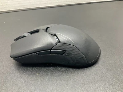 Razer Viper Ultimate Mouse RC30-030501 - Image 1 of 4