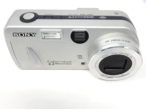 SONY CYBER-SHOT DSC-P52 COMPACT DIGITAL CAMERA 3.2 MP 2x OPTICAL ZOOM SILVER 1.6 - Picture 1 of 6