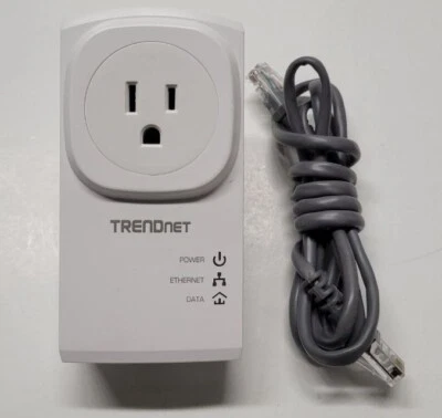 TRENDnet TPL-407E2K 500 AV Compact Powerline Adapter Kit /w Pass Through - Image 1 of 3
