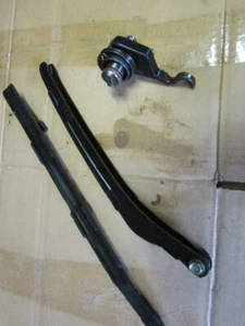 HONDA XBR 500 PC 15 desde 1985 TENSOR DE CADENA DE DISTRIBUCIÓN CON RIELES GUÍA - Imagen 1 de 1