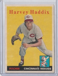 1958 Topps Harvey Haddix Baseball Card #118 (Ex - with small tape stain)