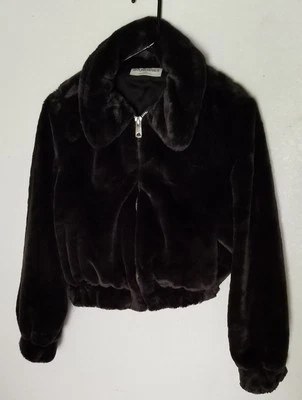 Chaqueta de piel sintética No Boundaries talla XS 0-2 negra suave Foto 1 de 4