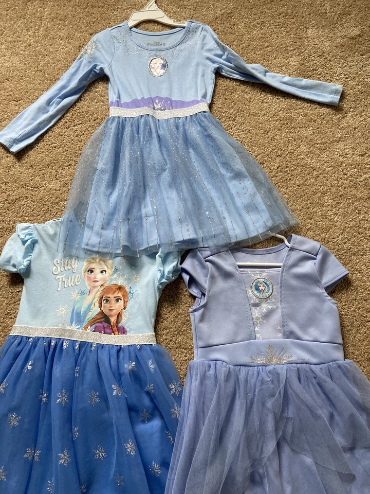 Slightly Used frozen dresses for girls Size 4-5 - Image 1 of 1
