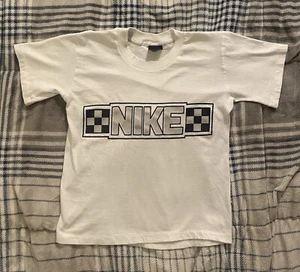Vintage 80’s Nike Spell Out Single Stitch T-Shirt Blue Tag Size YOUTH Large - Bild 1 von 8