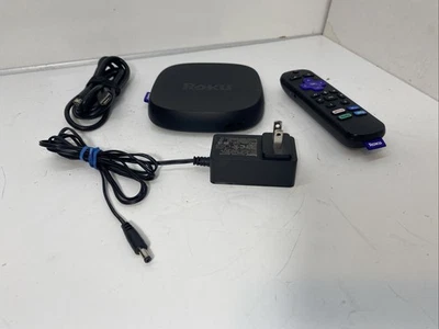 Reproductor multimedia de transmisión Roku Ultra 4800X 4K - negro con cable HDMI remoto Foto 1 de 4