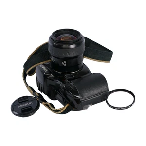 Minolta Dynax 7xi AF 35mm Film SLR c/w Minolta Zoom Xi 28-80mm f/4-5.6 Lens Kit - Picture 1 of 10