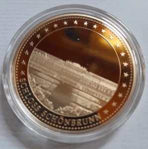 Schloss Schönbrunn, 24 Karat vergoldete Gedenk - Münze, Limitierte Auflage! - Bild 1 von 3