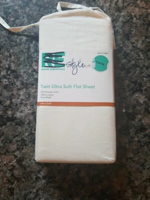 Sábana plana ultra suave Room Essentials TWIN 250 hilos 100 % algodón crema Foto 1 de 4