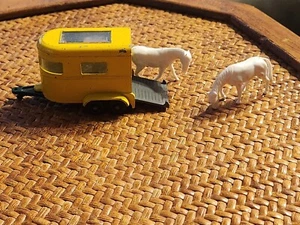 Matchbox 43 Pony Trailer w/Horses - 1968 Lesney - Picture 1 of 9