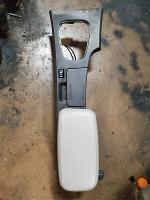 2000 01 2002 LINCOLN LS  CENTER CONSOLE ARMREST CUP HOLDER GREY Foto 1 de 2