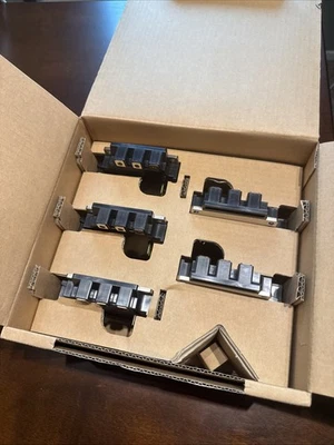 PM300CLA060 IGBT 300Amp 600 Volt Mitsubishi POWEREX  INTELLIGENT POWER MODULE - Image 1 of 4