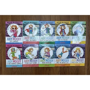 Lot of 10 Judy Moody Paperback Books by Megan McDonald Peter Reynolds - Picture 1 of 4