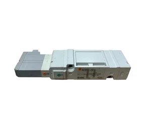 NEW SMC SV3200-5FU Solenoid Valve - Picture 1 of 2