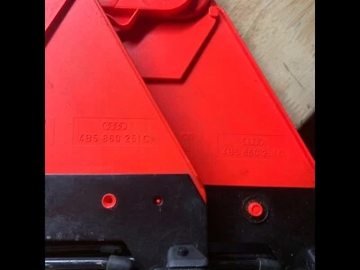 AUDI A4 S4 B6 B7 A6 S6 C5 PASSAT TRIÁNGULO DE EMERGENCIA CARRETERA 4B5860251C Foto 1 de 4