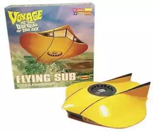 1/32 Voyage to the Bottom of the Sea: Flying Sub - Picture 1 of 1