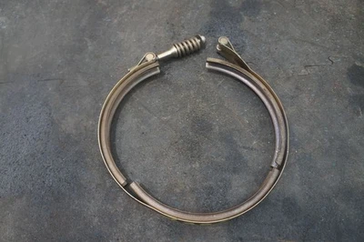 Exhaust System Muffler Pipe Clamp Ring 8W0253725A OEM Audi SQ5 2021 - Image 1 of 3