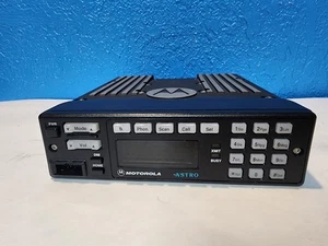 Motorola XTL5000 M20URS9PW1AN 800 MHz Two-Way Mobile Radio Astro Spectra W7 Head - Picture 1 of 5