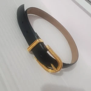 Cintura donna nera in vera pelle con fibbia oro taglia S pezzo accento preppy - Foto 1 di 10