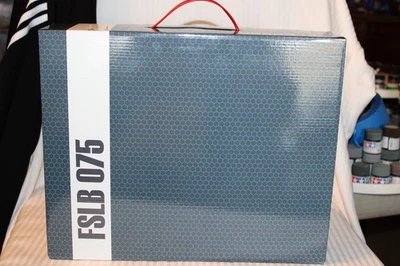 Feldherr Foam Mini Case FSLB075 Storage Box Holds 5 HO Passenger Cars - Image 1 of 4