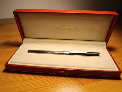 ВИНТАЖНАЯ ШАРИКОВАЯ РУЧКА ST. DUPONT ИЗ СТЕРЛИНГОВОГО СЕРЕБРА С КЛЕЙМОМ КРАБА - Изображение 1 из 4