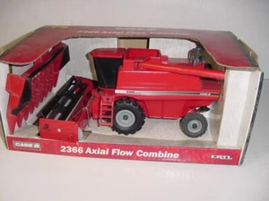 Vintage 1/32 Case-IH 2366 Axial Flow Combine W/Both Heads by ERTL W/Box! - Picture 1 of 3