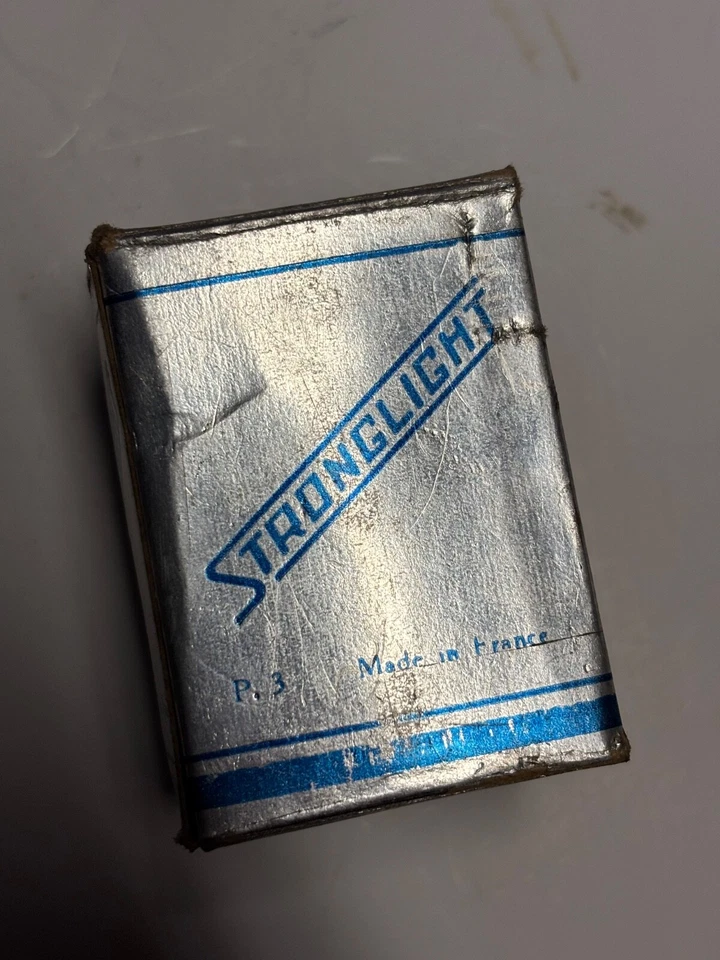 Auriculares NOS Stronglight P3 roscados franceses 1" Foto 1 de 3